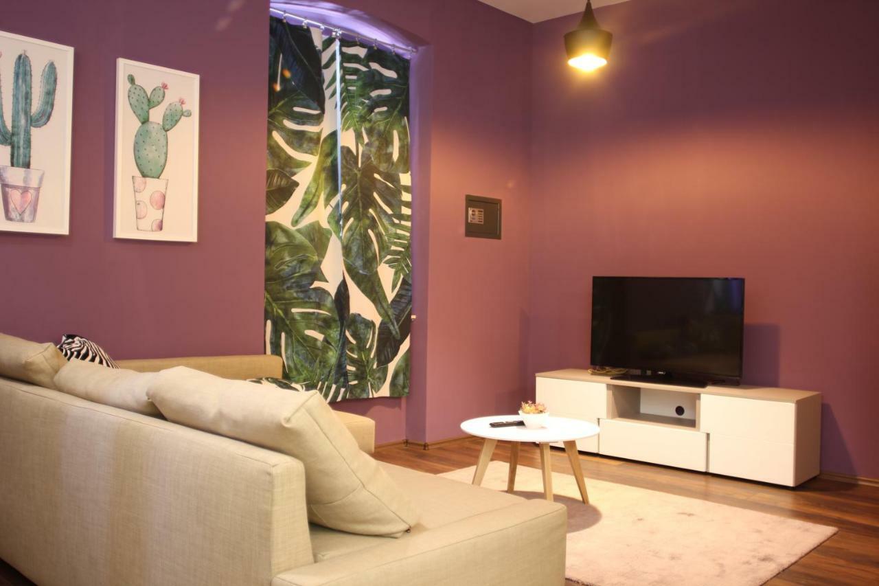 Cozy Apartment In Center Of Rijeka Exterior photo